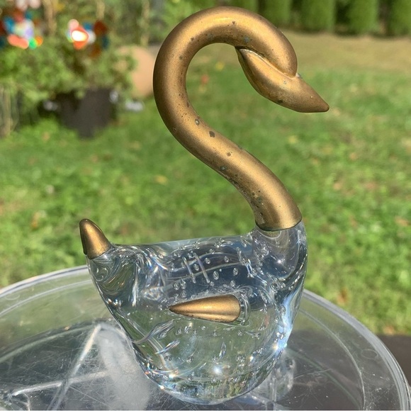 VTG Clear Glass Swan Figurine Paperweight Controlled Bubbles Brass Head Neck 4" - Picture 5 of 13